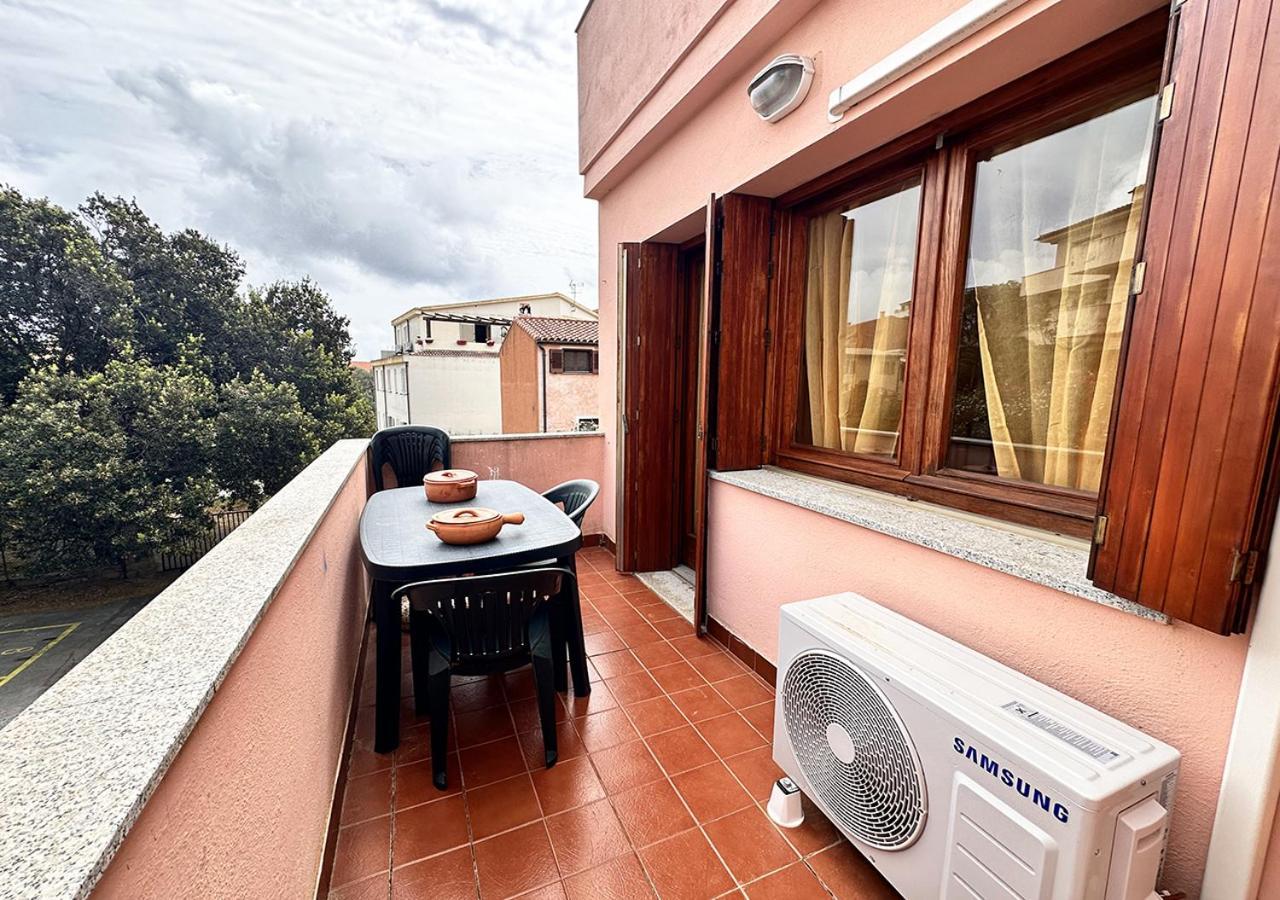 Murphy Holiday Home - Residenza Guardia Vecchia La Maddalena  Bagian luar foto